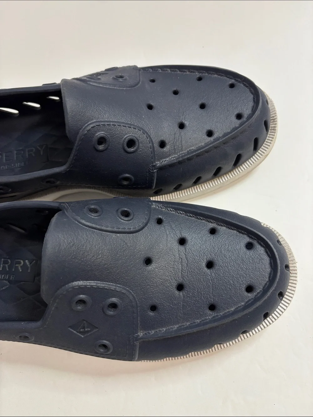 Sperry Men's Navy Perforated Slip-On Boat Shoes Sz 9 VGC